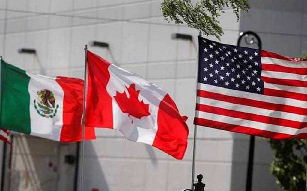 usa mexico and canadian flags