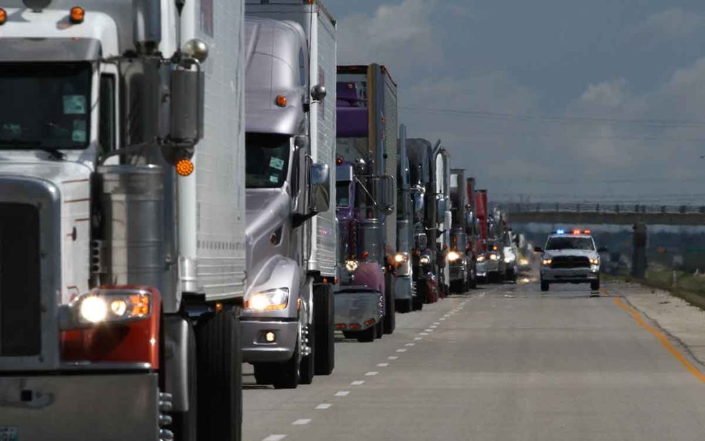 truck convoy