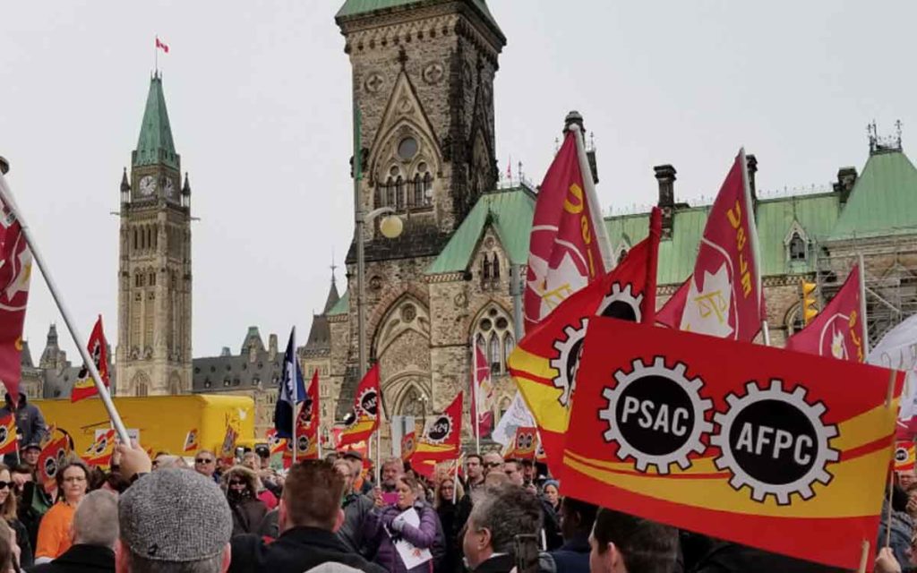 Public Sector Alliance of Canada members protest 