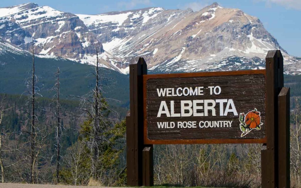 Alberta welcome sign