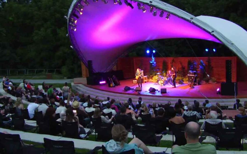 Jackson Triggs amphitheatre