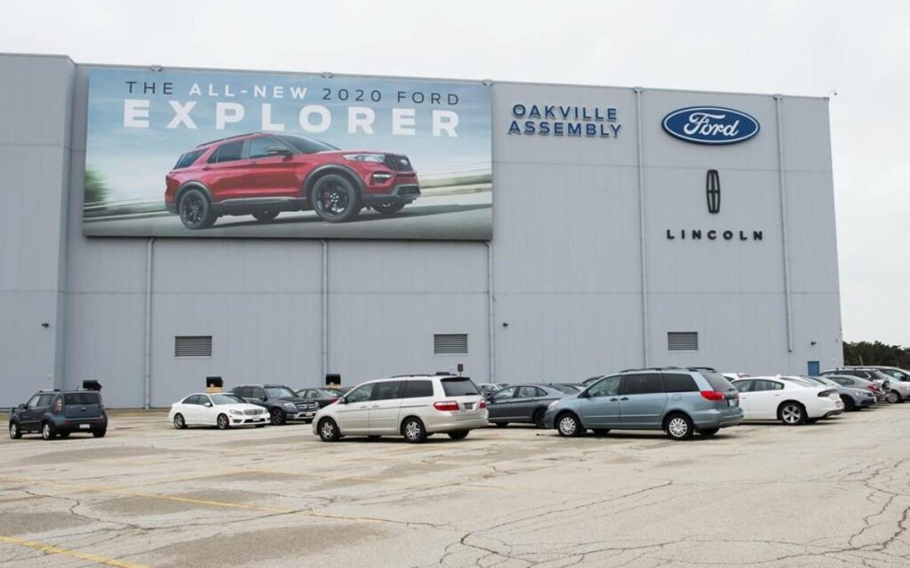 the ford plant in oakville, ontairio