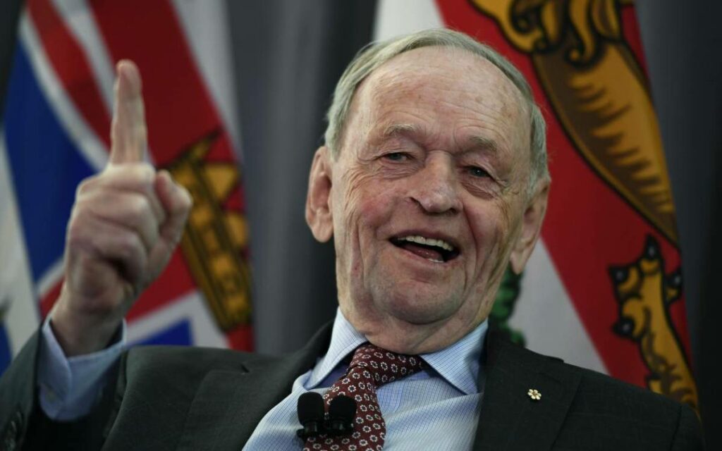 Former PM Chretien