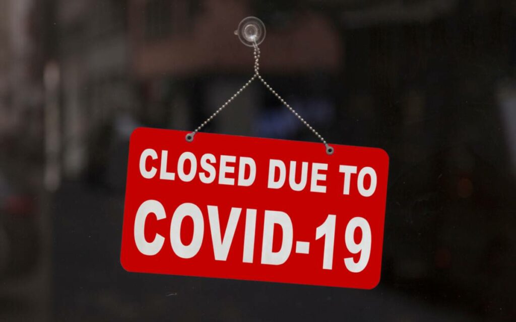 closed due to covid sign