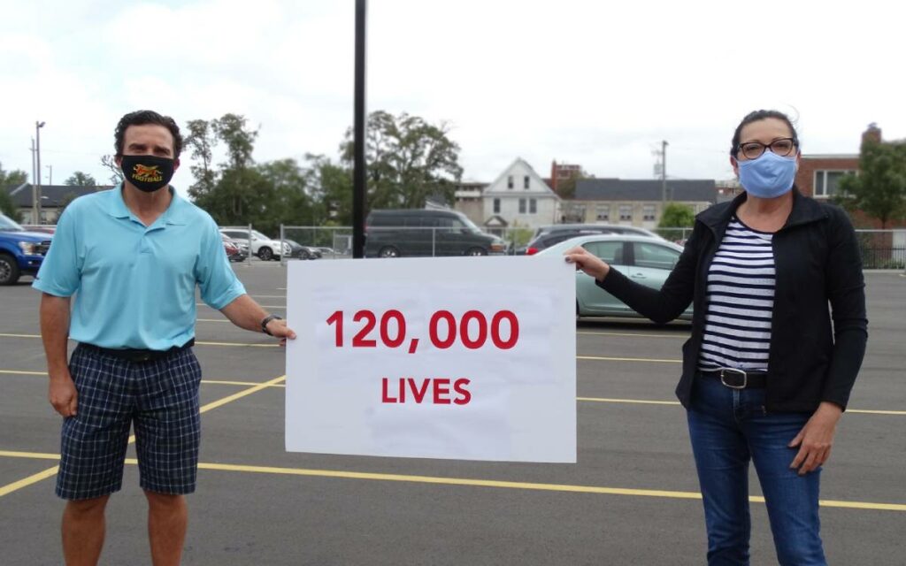 Peter Partridge Jr. and United Way CEO Frances Hallworth 